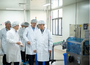 國(guó)機(jī)集團(tuán)黨委副書記、總經(jīng)理羅乾宜調(diào)研樂珠制藥